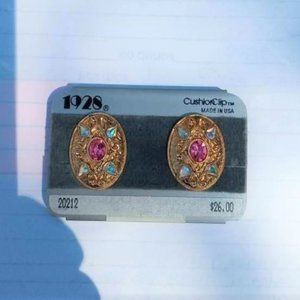 VTG CLIP-ON GOLD TONE EARRINGS BY "1928" CO. OVAL SHAPE W OVAL PINK CRYSTAL